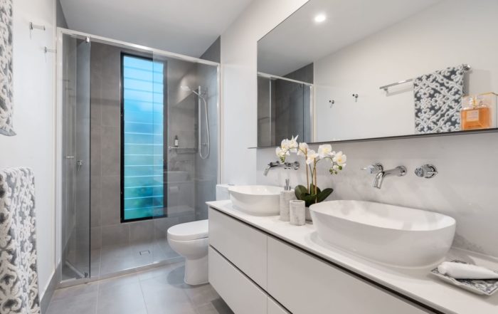 bathroom cleaning tips